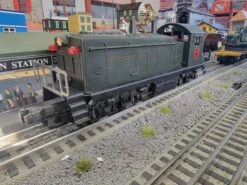 Lionel 6-8471 O Gauge Pennsylvania Diesel Switcher - USED