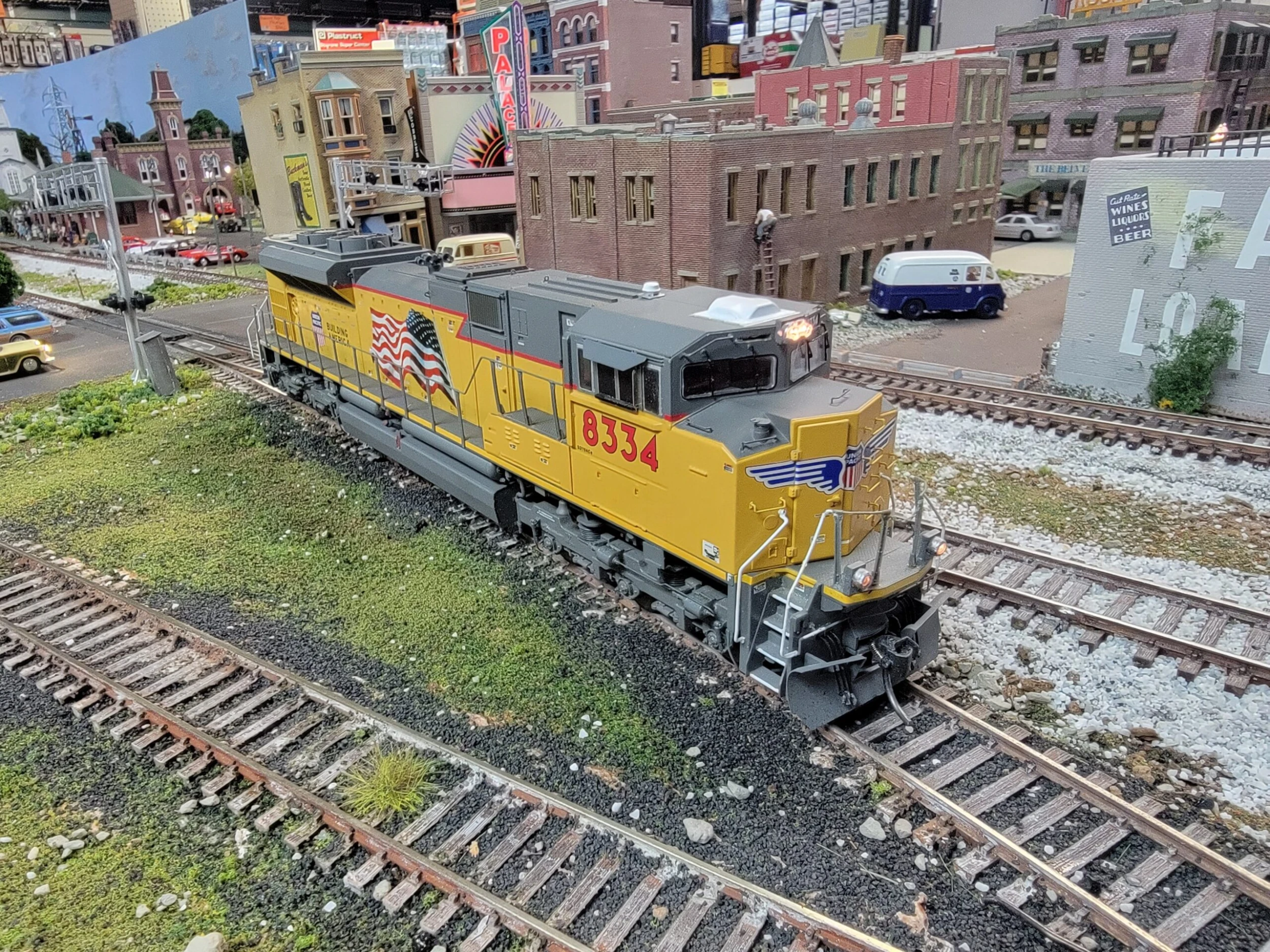 Athearn Genesis G68520 HOScale SD70ACe Union Pacific UP 8334 Sound - USED