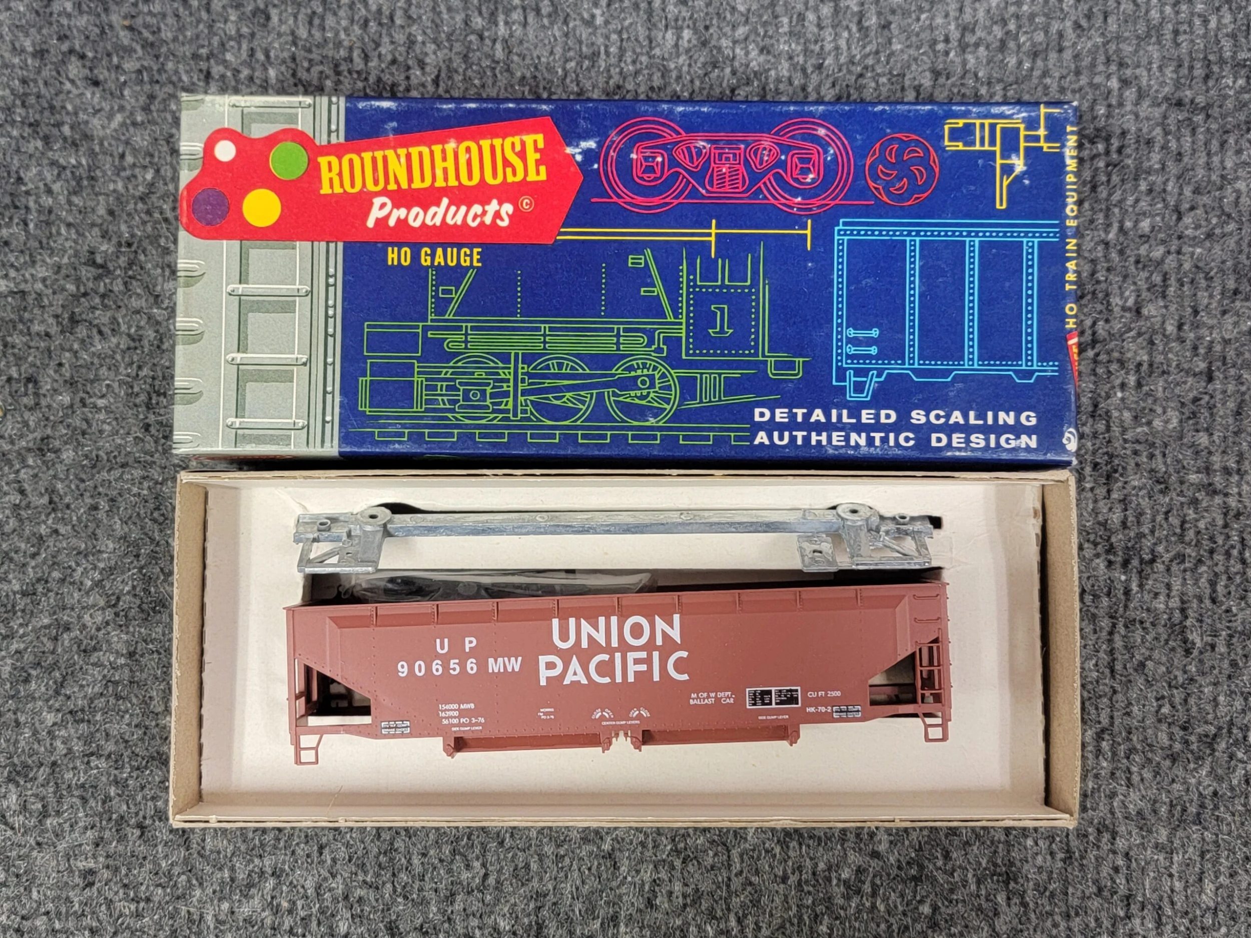 Roundhouse 1583 HO Scale Offset Ballast Side Car Kit Union Pacific UP - NOS