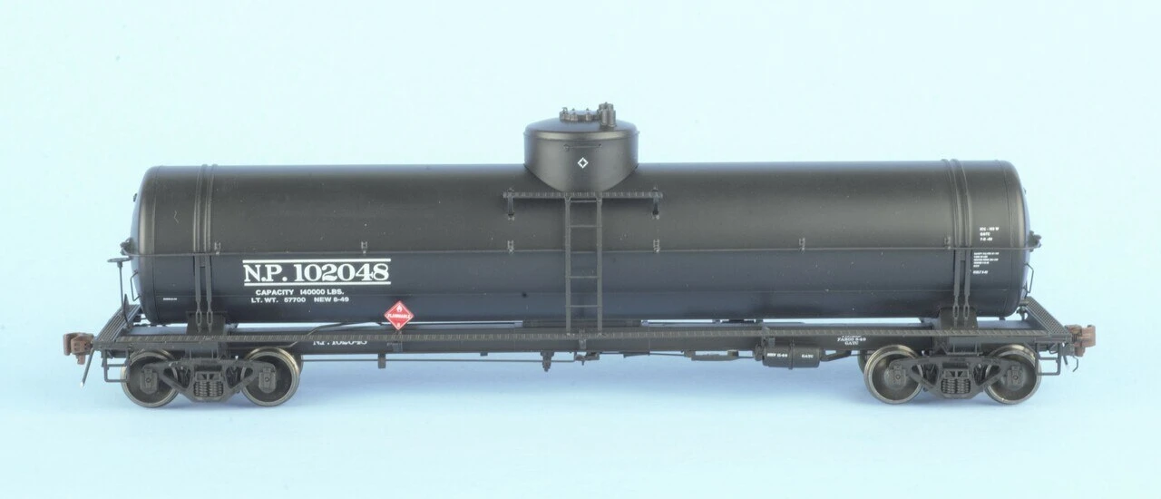 American Limited Models 1862 HO Scale GATC Welded Tank Car Northern Pacific NP 102048