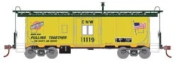 Athearn 74779 HO Scale Bay Window Caboose Chicago NorthWestern C&NW 11119 - NOS