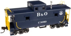 Atlas Trainman 20002421 HO Scale Center Cupola Steel Caboose Baltimore & Ohio B&O 3050 - NOS