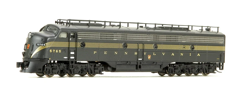 BLI 457 HO Scale EMD E8A Diesel Brunswick PRR 5765 DCC QSI Sound - Like New USED