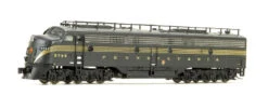 BLI 458 HO Scale EMD E8A Diesel Brunswick PRR 5766 DCC QSI Sound - Like New USED