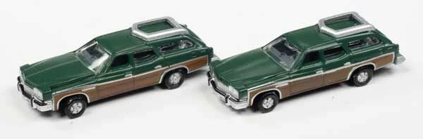 Classic Metal Works 50431 N Scale 1975 Buick Estate Wagon - Verde Mist Green 2 Pack