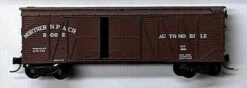 Micro-Trains 29030 N Scale 40' Wood Boxcar Northern Pacific NP 8002 - NOS