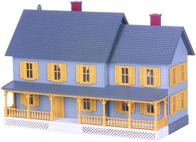 MTH RailKing 30-9001 O Gauge Country House Gray With Yellow Shutters - NOS