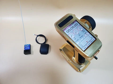 Oxidean Marine 9-Channel Quasar 2.4GHz Digital Radio With Receiver And GPS - Image 3