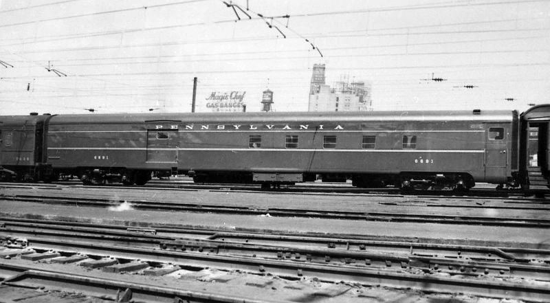 Walthers Proto 920-9742 HO Scale 85' ACF Baggage Dormitory Pennsylvania 6693 Deluxe 1