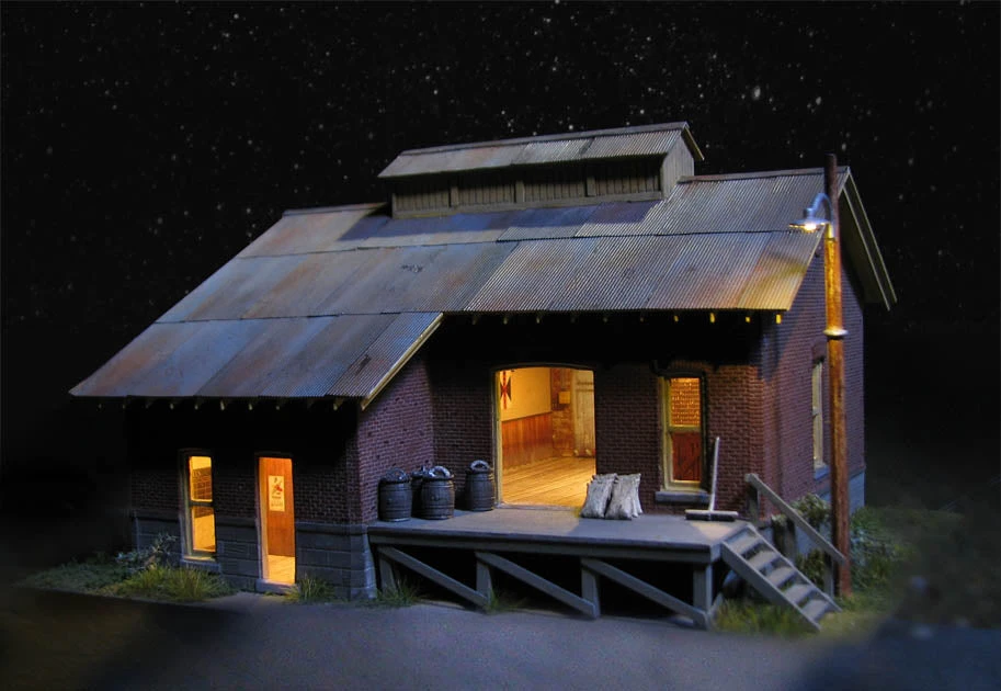 Roomettes 01-107-01 HO Scale Ohio Shipping Interior Kit (Fits DPM 10700) - Image 4