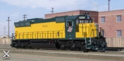ScaleTrains 32171 HO Scale EMD SD45 Chicago NorthWestern CNW 962