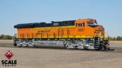 ScaleTrains Rivet 33175 HO Scale GE ET44C4 Tier 4 GEVo Diesel BNSF Heritage III 3722 DCC LokSound