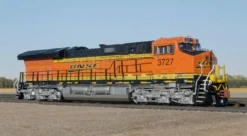 ScaleTrains Rivet 33622 N Scale GE ET44 Tier 4 Diesel "Heritage III" BNSF 3727 DCC & Sound
