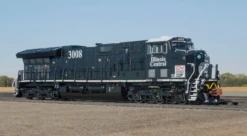 ScaleTrains Rivet 33635 N Scale GE ET44 Tier 4 Diesel "Illinois Central Heritage" CN 3008