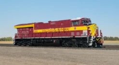 ScaleTrains Rivet 33640 N Scale GE ET44 Tier 4 Diesel "WC Heritage" CN 3069 DCC & Sound