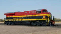 ScaleTrains Rivet 33654 N Scale GE ET44 Tier 4 Diesel "Southern Belle" KCS 5008 DCC & Sound