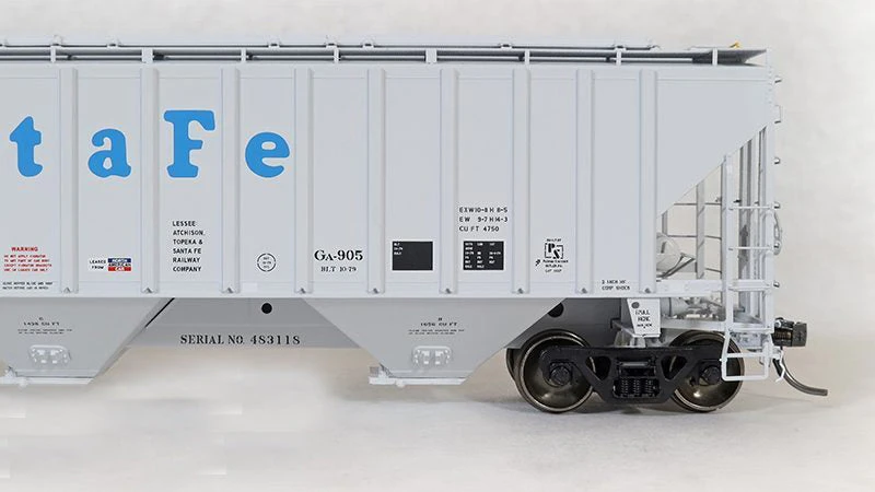 Tangent Scale Models 20058 PS 4750 Covered Hopper "Delivery Gray 10-1979" Santa Fe - Image 3