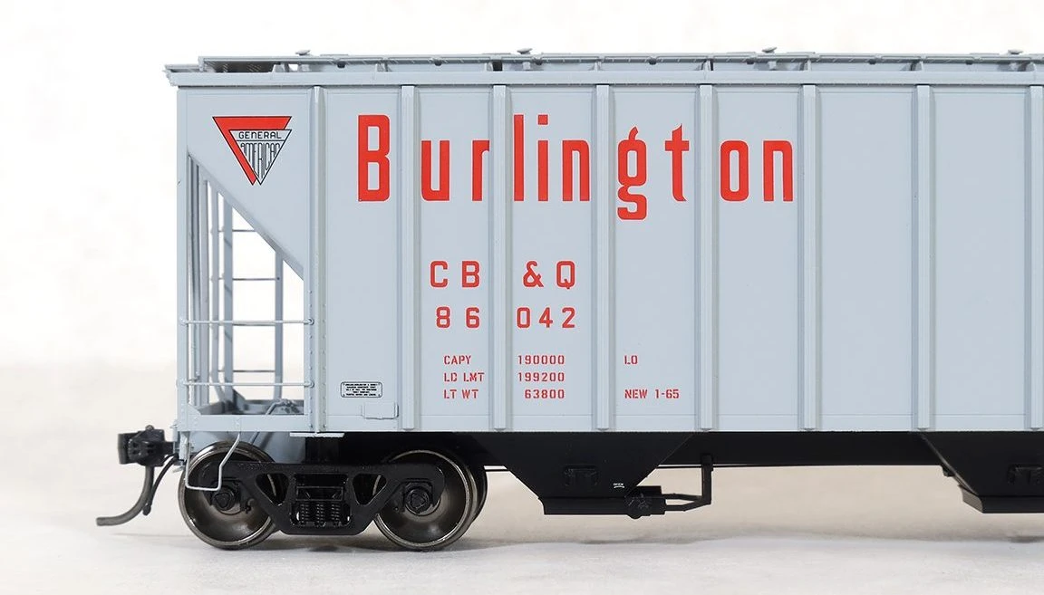 Tangent Scale Models 28011 GATC 4500 Covered Hopper Burlington CB&Q - Image 2
