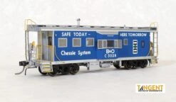 Tangent Scale Models 60023-01 HO Scale ICC B&O I-18 Caboose Dark Blue Chessie Safety C-3028