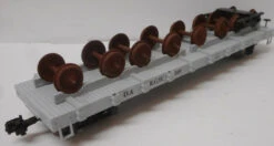 USA Trains R1882 G Gauge Wheel Car D&RGW #1827 - NOS