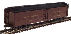 Walthers 932-5882 HO Scale Pennsylvania RR Class R50b Express Reefer (Post War) PRR 2561