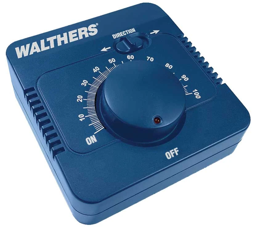 Walthers Controls 942-4000 Multi Scale DC Power Pack