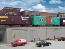 Walthers Cornerstone 933-4562 HO Scale Urban Retaining Walls Kit