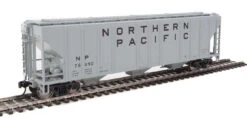 Walthers Mainline 910-7474 HO Scale 50' PS-2 CD 4427 Covered Hopper Northern Pacific NP 76290