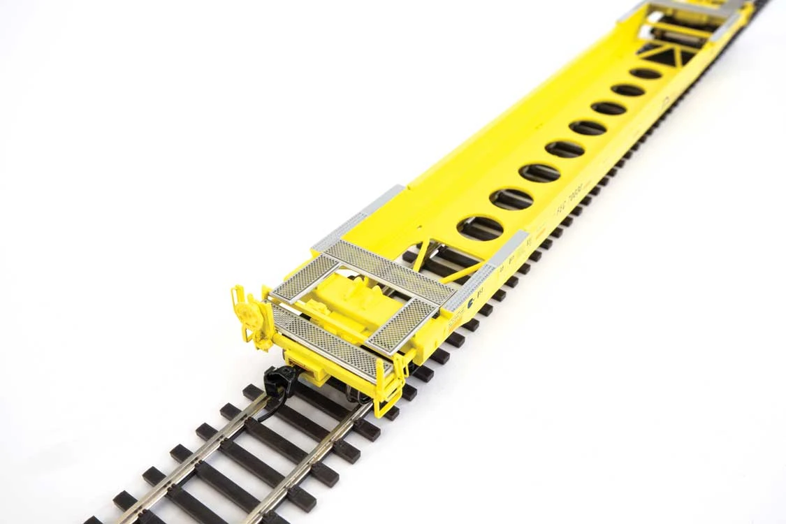 Walthers Proto 920-109037 HO Scale Rebuilt 53' Well Car Florida East Coast FEC 109039 - Image 2