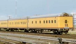 Walthers Proto 920-18924 HO Scale PS 10-6 Sleeper With Blunt End Southern Pacific Yellow SP 9044