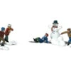Woodland Scenics A1894 HO Scale Figures - Snowball Fight