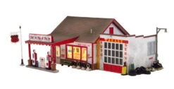 Woodland Scenics BR4922 N Scale Built Up Structure - Fill'er Up & Fix'er