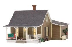 Woodland Scenics BR4926 N Scale Built Up Structure - Granny's House