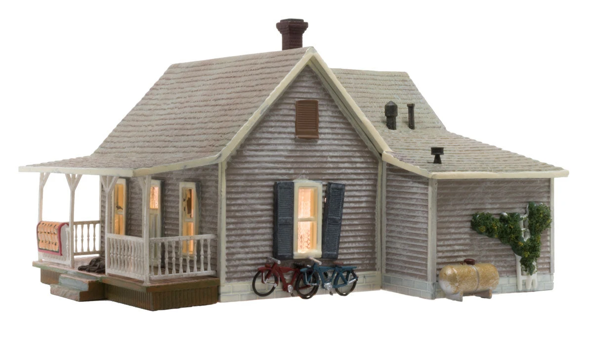 Woodland Scenics BR4933 N Scale Built Up Structure - Old Homestead - LED - Image 4