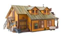 Woodland Scenics BR5047 HO Scale Built Up Structure - Mo Skeeters' Bait & Tackle