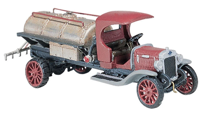 Woodland Scenics D242 HO Scale Scenic Details - Tank Truck, Diamond T