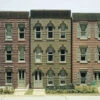 Woodland Scenics DPM 11400 HO Scale Townhouse Flats W/ 3 Fronts [Building Structure Kit]